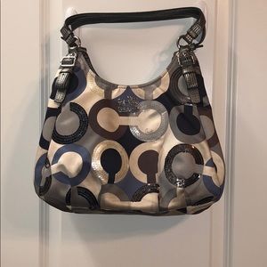 Coach Shoulderbag Style 19180